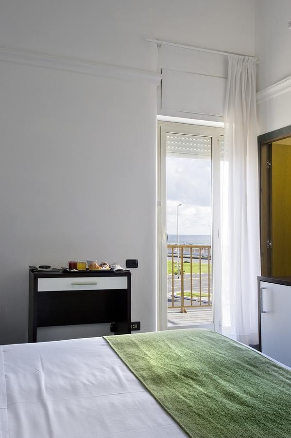 Hotel Bellavista Ostie Extérieur photo