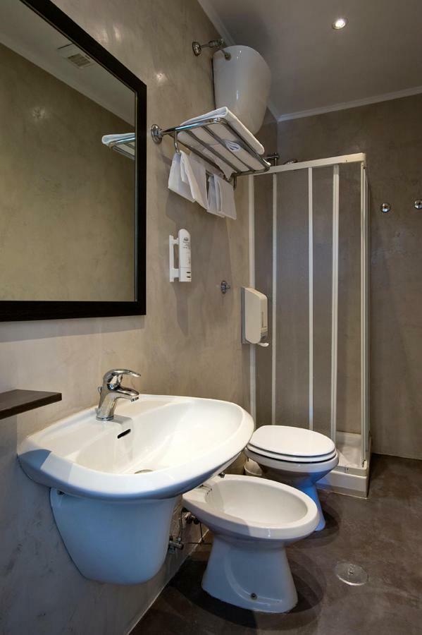 Hotel Bellavista Ostie Extérieur photo